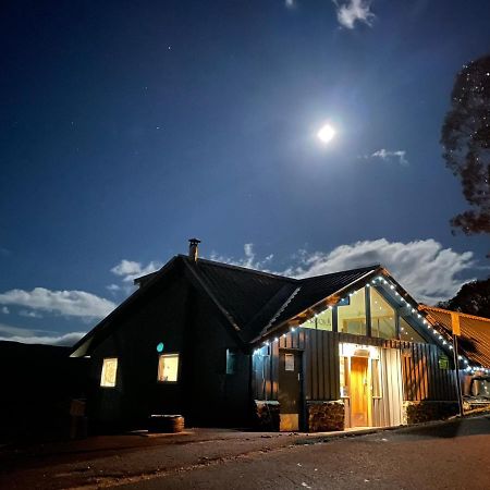 Cooroona Alpine Lodge Falls Creek Esterno foto