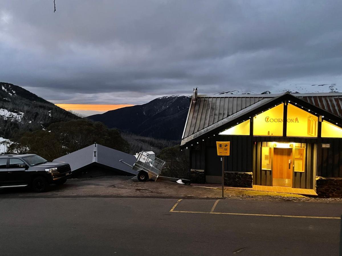 Cooroona Alpine Lodge Falls Creek Esterno foto