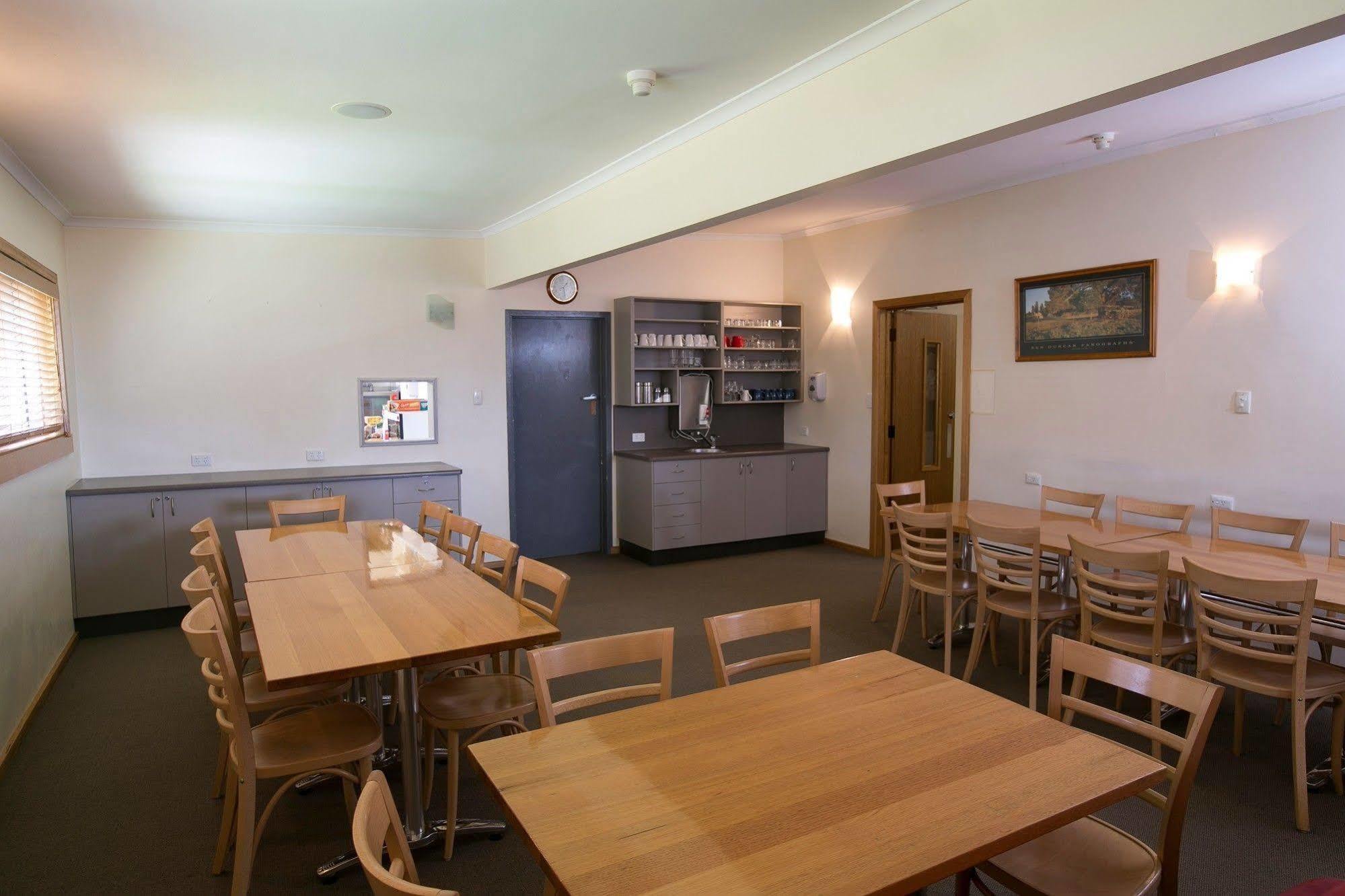 Cooroona Alpine Lodge Falls Creek Esterno foto
